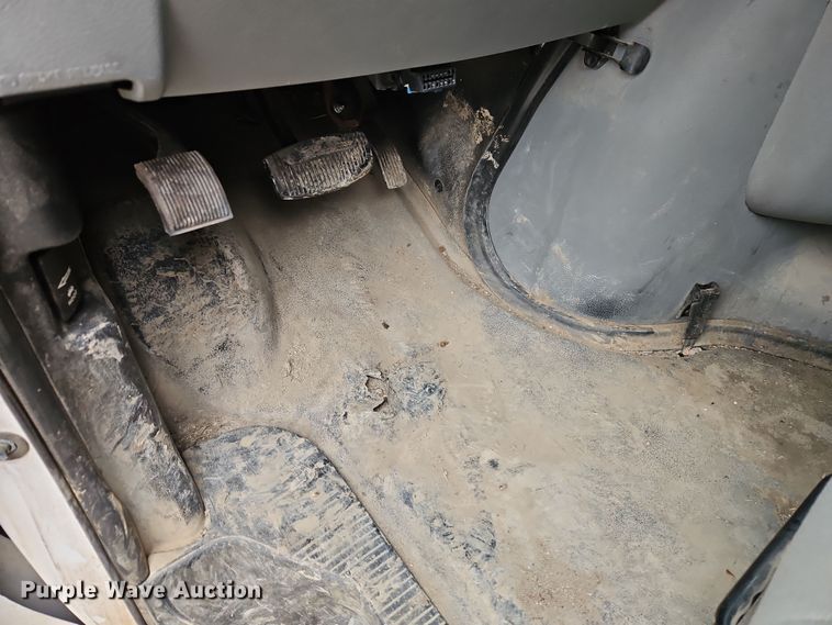 image for item EI8818 2011 Ford E250 van