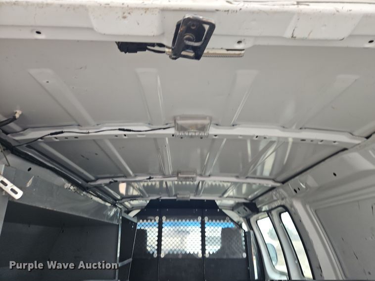 image for item EI8818 2011 Ford E250 van