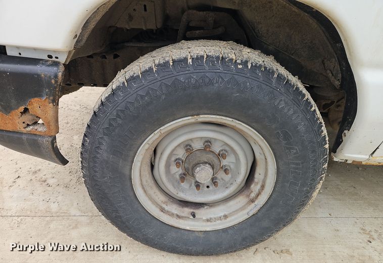 image for item EI8818 2011 Ford E250 van