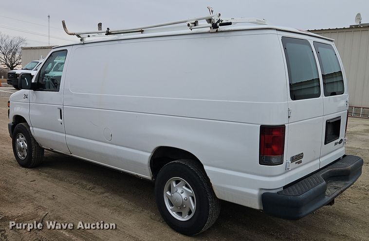 image for item EI8819 2011 Ford E250 van