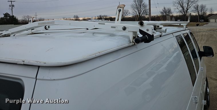 image for item EI8819 2011 Ford E250 van