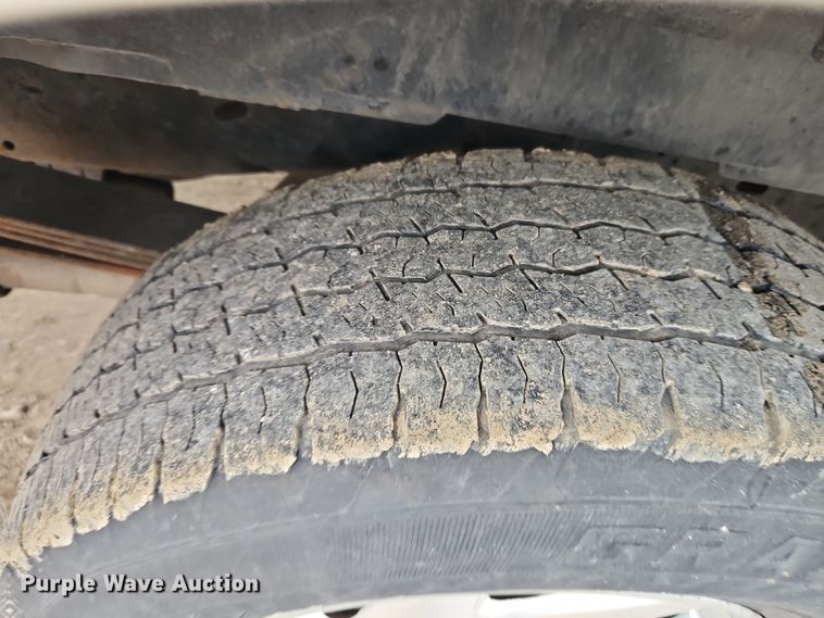 image for item EI8819 2011 Ford E250 van