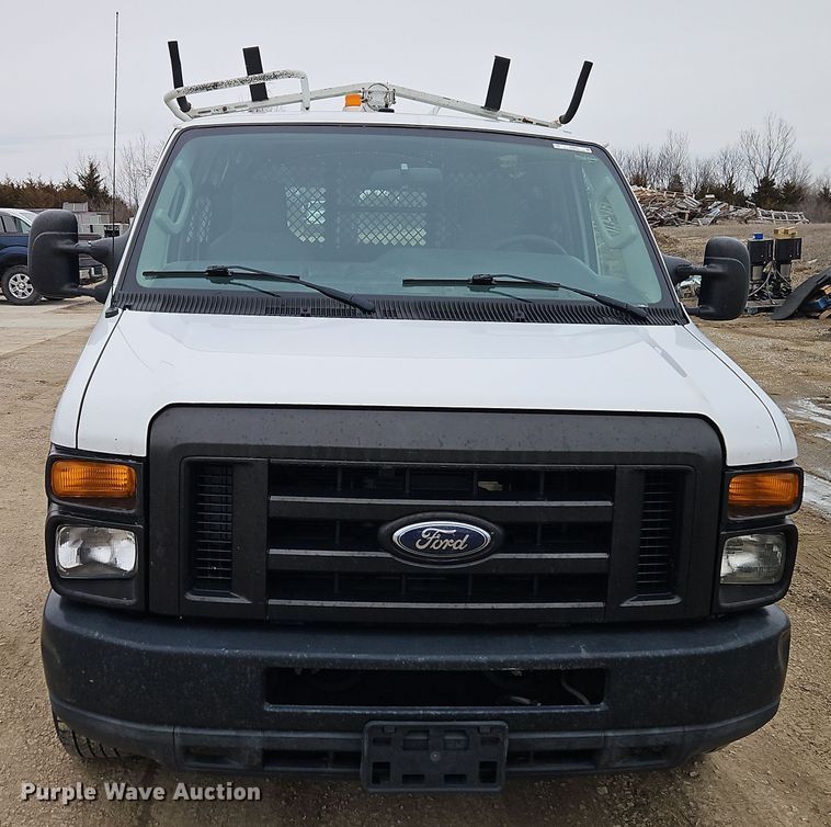 image for item EI8820 2011 Ford E250 van