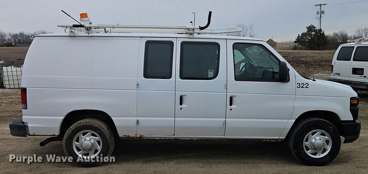 image for item EI8820 2011 Ford E250 van
