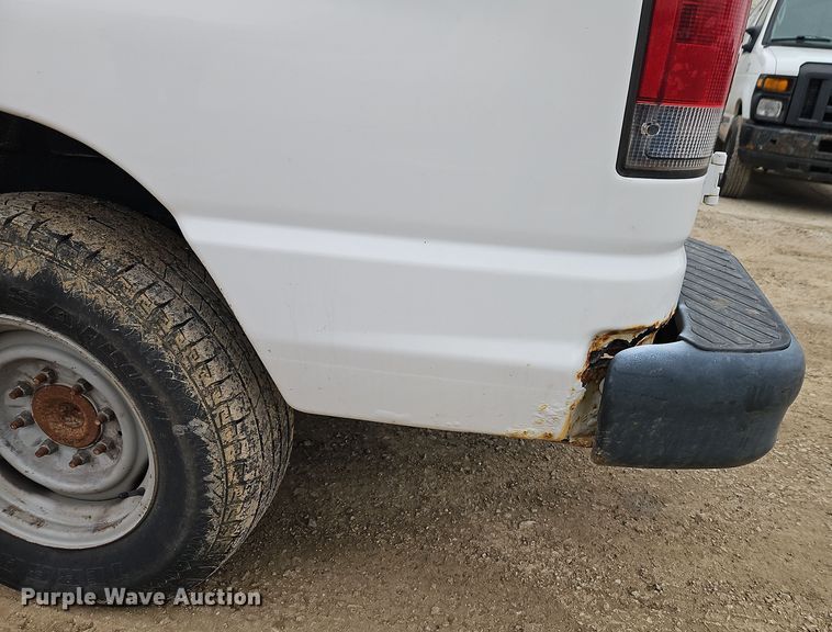 image for item EI8820 2011 Ford E250 van