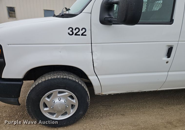 image for item EI8820 2011 Ford E250 van
