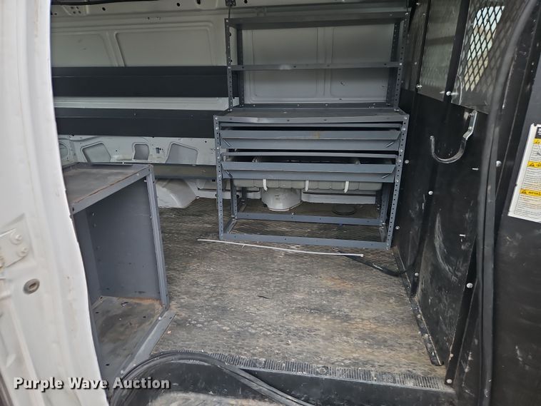 image for item EI8820 2011 Ford E250 van