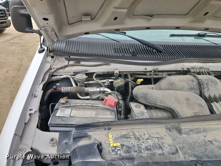 image for item EI8820 2011 Ford E250 van