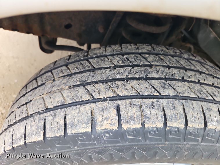 image for item EI8820 2011 Ford E250 van