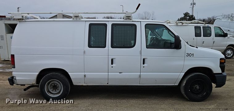image for item EI8821 2014 Ford E150 van