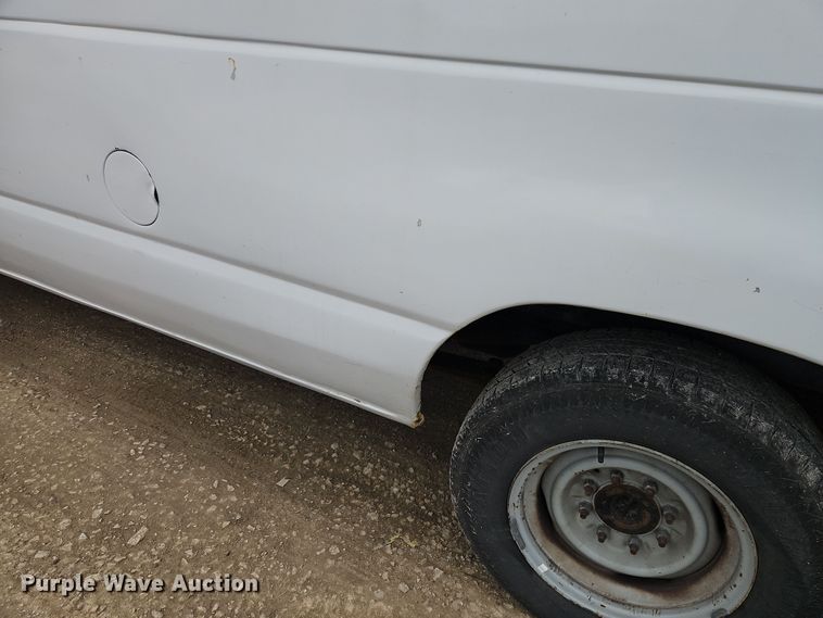 image for item EI8821 2014 Ford E150 van