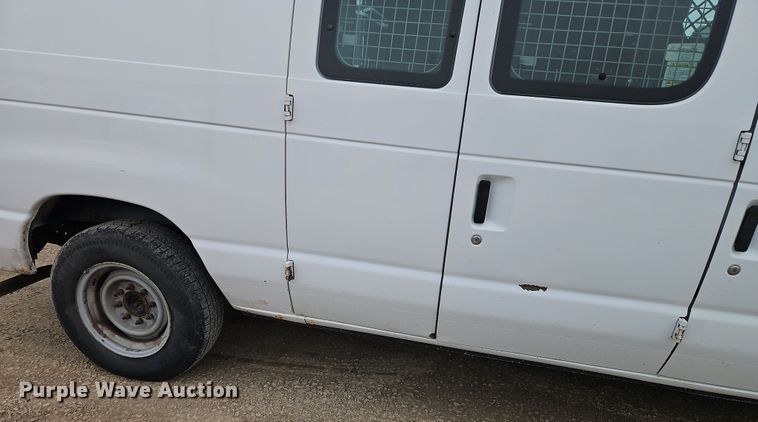image for item EI8821 2014 Ford E150 van