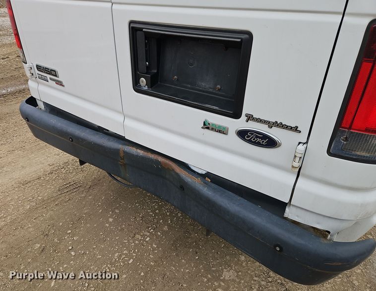 image for item EI8821 2014 Ford E150 van