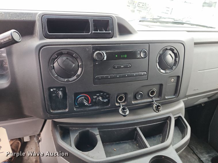 image for item EI8821 2014 Ford E150 van