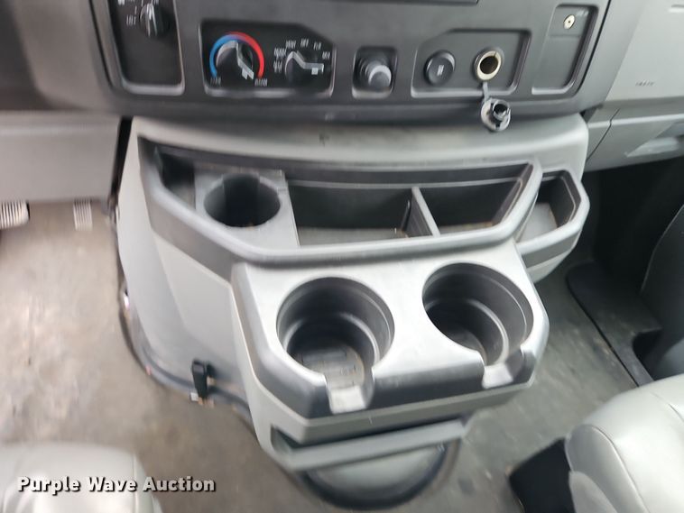 image for item EI8822 2012 Ford E150 van