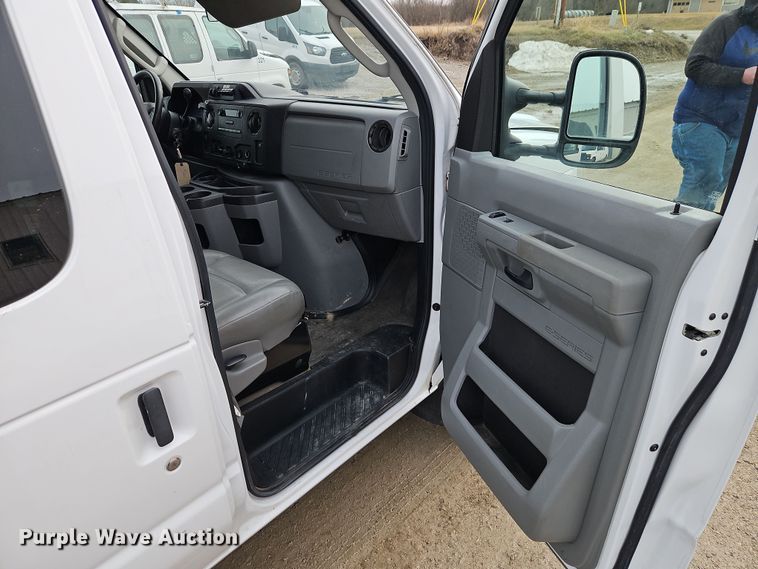 image for item EI8822 2012 Ford E150 van