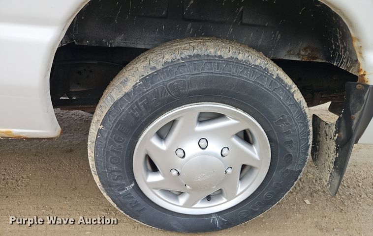 image for item EI8822 2012 Ford E150 van