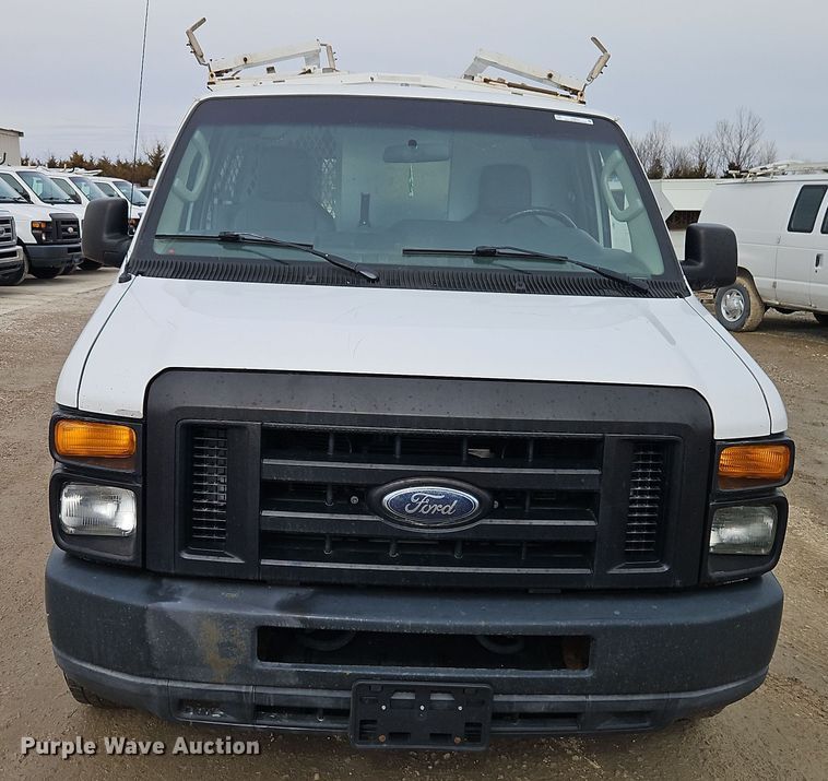 image for item EI8823 2010 Ford E250 van