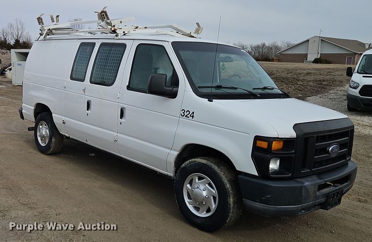 image for item EI8823 2010 Ford E250 van