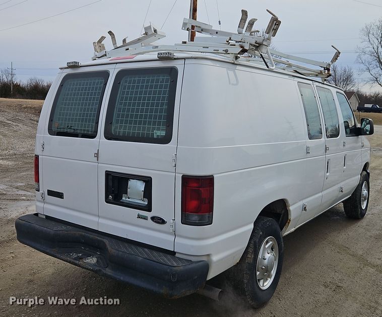 image for item EI8823 2010 Ford E250 van