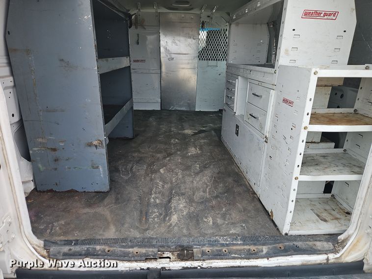 image for item EI8823 2010 Ford E250 van