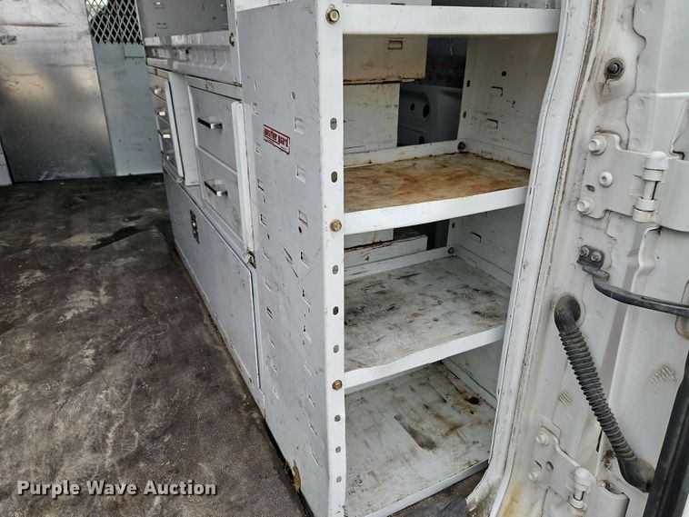 image for item EI8823 2010 Ford E250 van