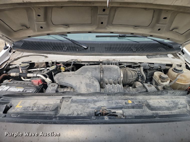 image for item EI8823 2010 Ford E250 van