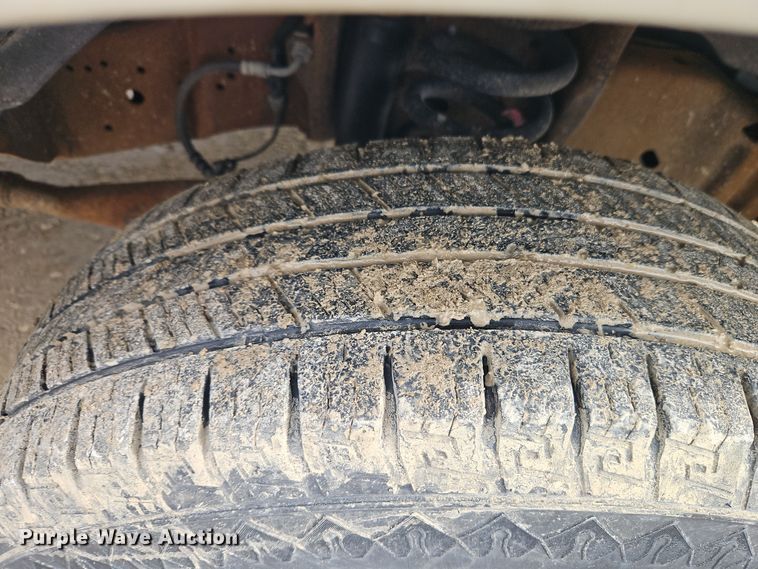 image for item EI8823 2010 Ford E250 van