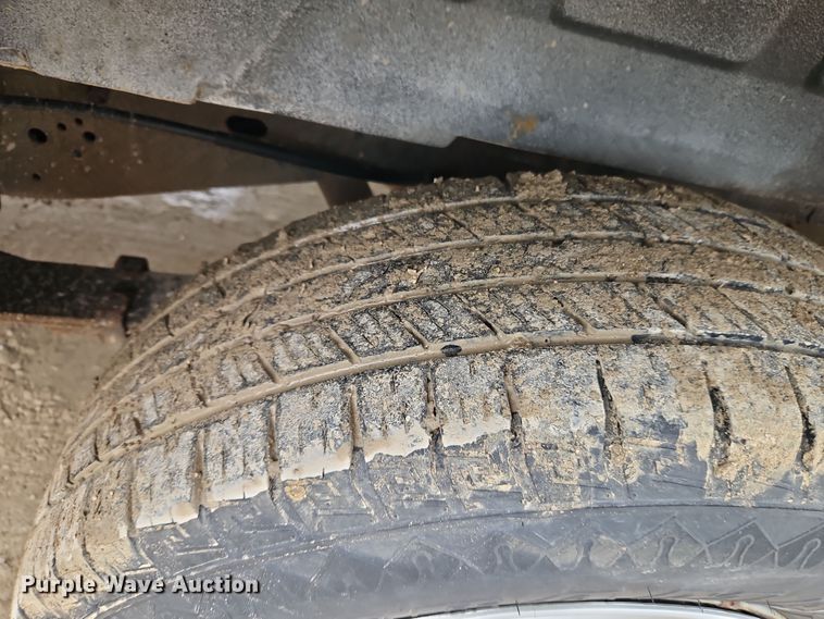 image for item EI8823 2010 Ford E250 van