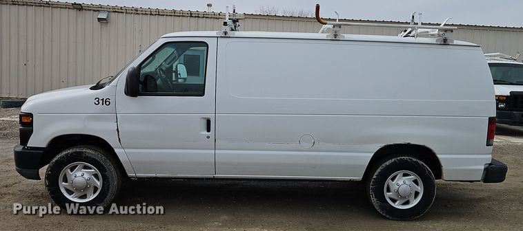 image for item EI8824 2011 Ford E250 van