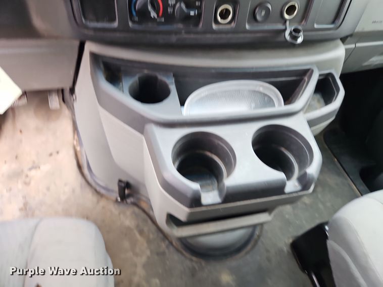 image for item EI8824 2011 Ford E250 van