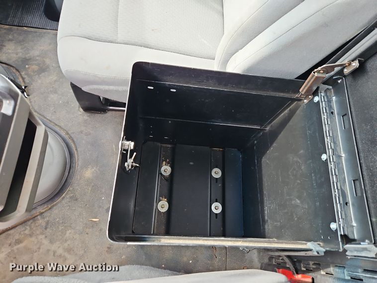 image for item EI8824 2011 Ford E250 van