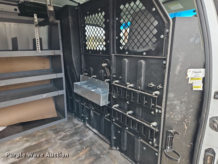 image for item EI8824 2011 Ford E250 van