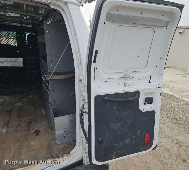 image for item EI8824 2011 Ford E250 van