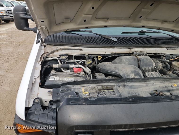 image for item EI8824 2011 Ford E250 van