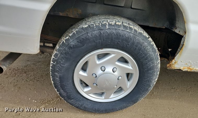 image for item EI8824 2011 Ford E250 van