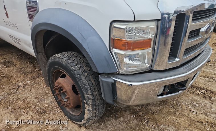 image for item EI8826 2009 Ford F550 Super Duty XLT bucket truck