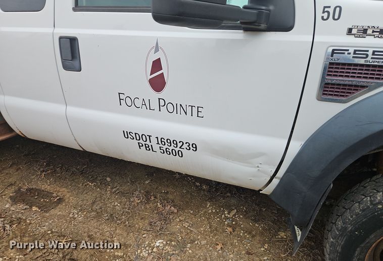 image for item EI8826 2009 Ford F550 Super Duty XLT bucket truck