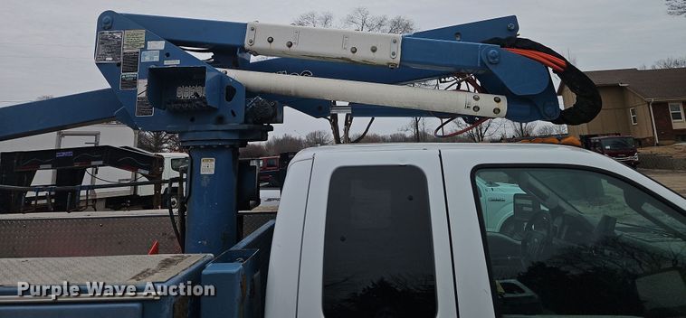 image for item EI8826 2009 Ford F550 Super Duty XLT bucket truck