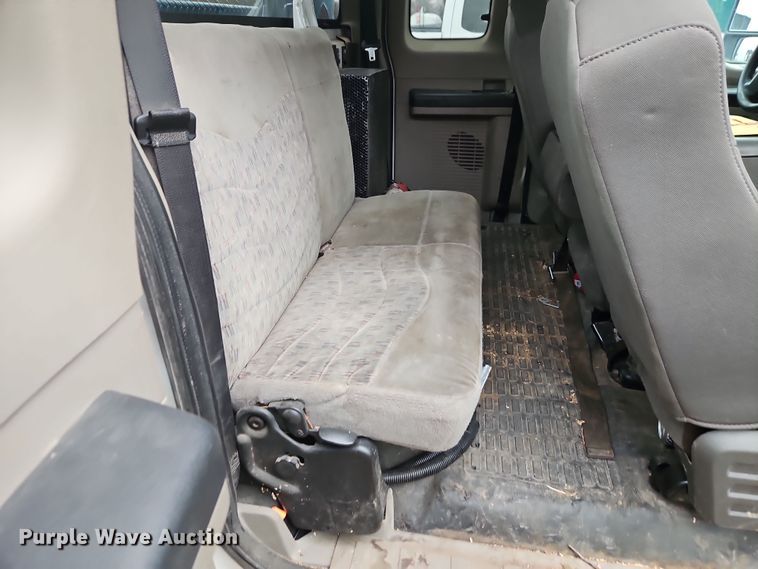 image for item EI8826 2009 Ford F550 Super Duty XLT bucket truck