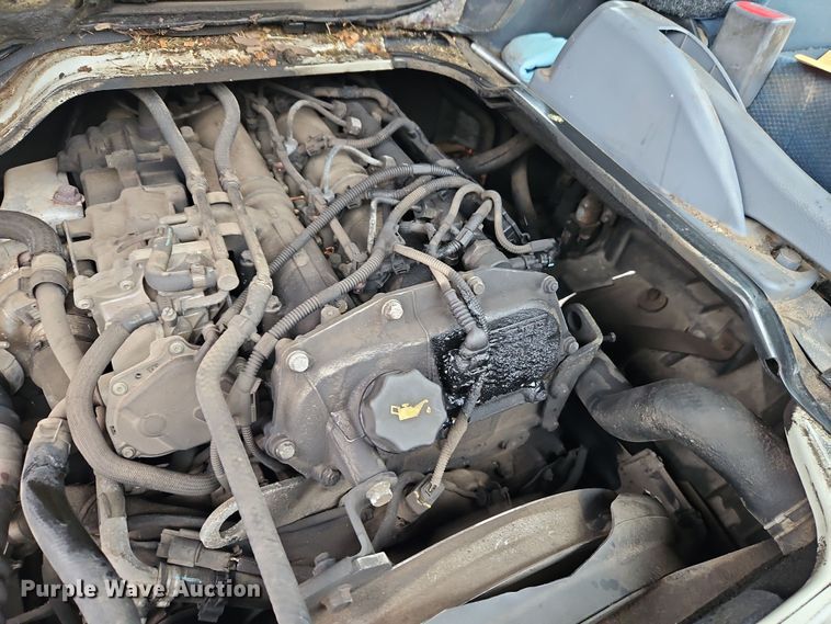 image for item EI8828 2017 Mitsubishi Fuso Canter FE160 Crew Cab flatbed truck