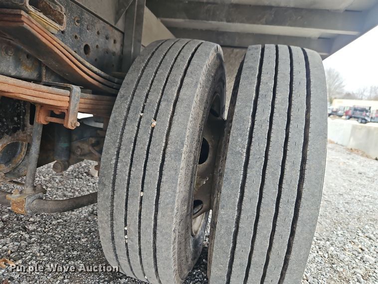 image for item EI8828 2017 Mitsubishi Fuso Canter FE160 Crew Cab flatbed truck