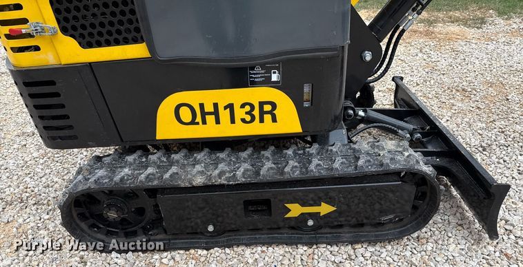 image for item EJ3432 2024 AGT QH13R mini excavator