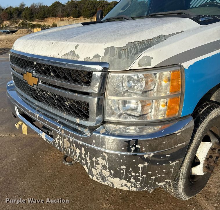 image for item EJ3475 2012 Chevrolet Silverado 3500HD dump bed pickup truck
