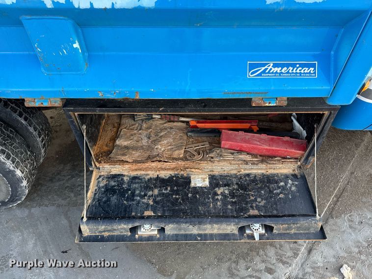 image for item EJ3475 2012 Chevrolet Silverado 3500HD dump bed pickup truck