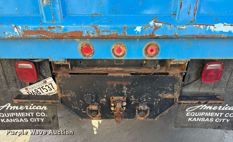 image for item EJ3475 2012 Chevrolet Silverado 3500HD dump bed pickup truck