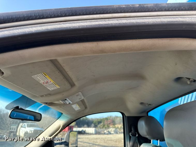 image for item EJ3475 2012 Chevrolet Silverado 3500HD dump bed pickup truck