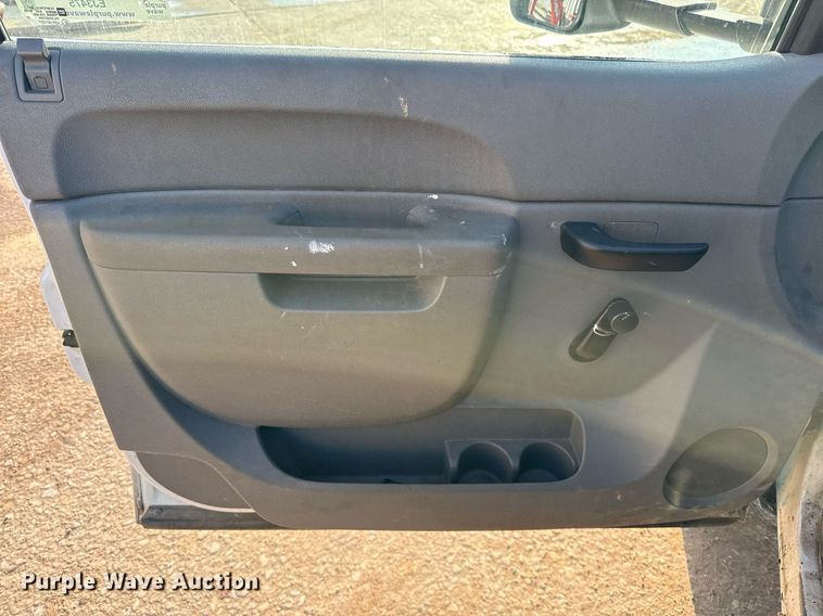 image for item EJ3475 2012 Chevrolet Silverado 3500HD dump bed pickup truck