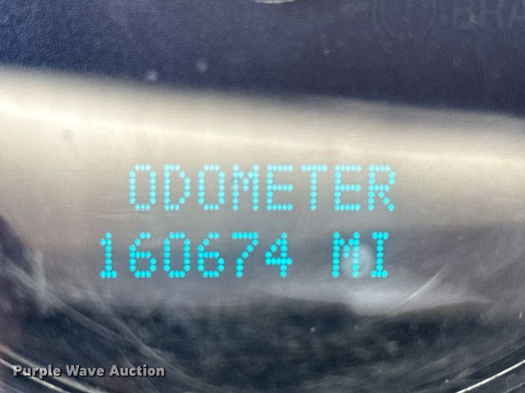 image for item EJ3475 2012 Chevrolet Silverado 3500HD dump bed pickup truck