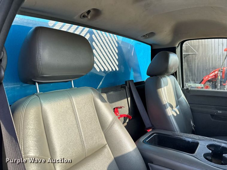 image for item EJ3475 2012 Chevrolet Silverado 3500HD dump bed pickup truck